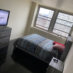 3 Piece Bedroom Set And Mattress 