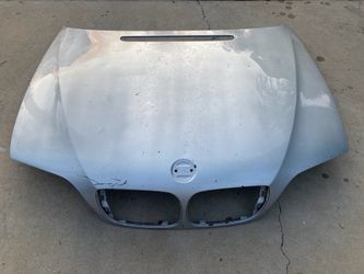 BMW 325i E46 2005 Hood