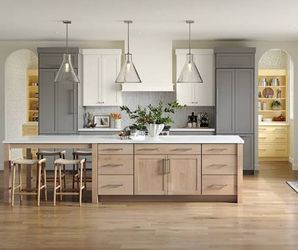 WOOD SHAKER KITCHEN CABINETS