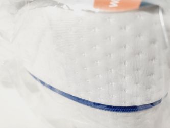 Leg & Knee Foam Support Pillow