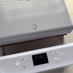 AUTOMATIC TUMBLER PRESS