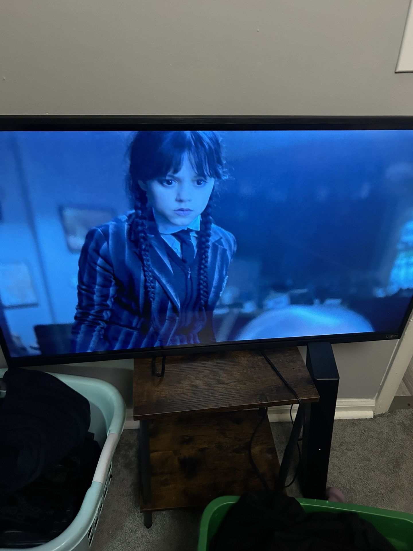 40 Inch Visio TV & soundbar