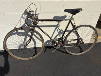 Schwinn Continental Vintage Road Bike