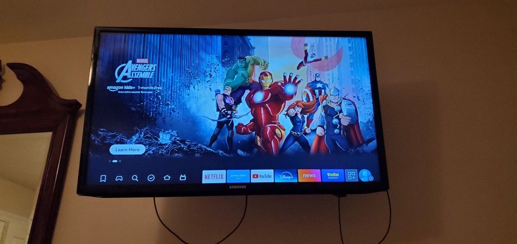 40 Inch Flat Panel Samsung With Remote