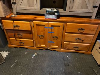 Vintage Solid Pine Sideboard Cabinet – 6 Drawers & Double Doors 🔥