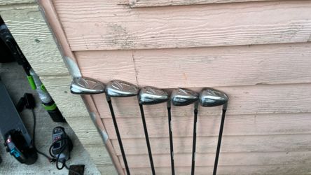 Golf clubs