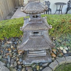 Garden Pagoda Art Statues