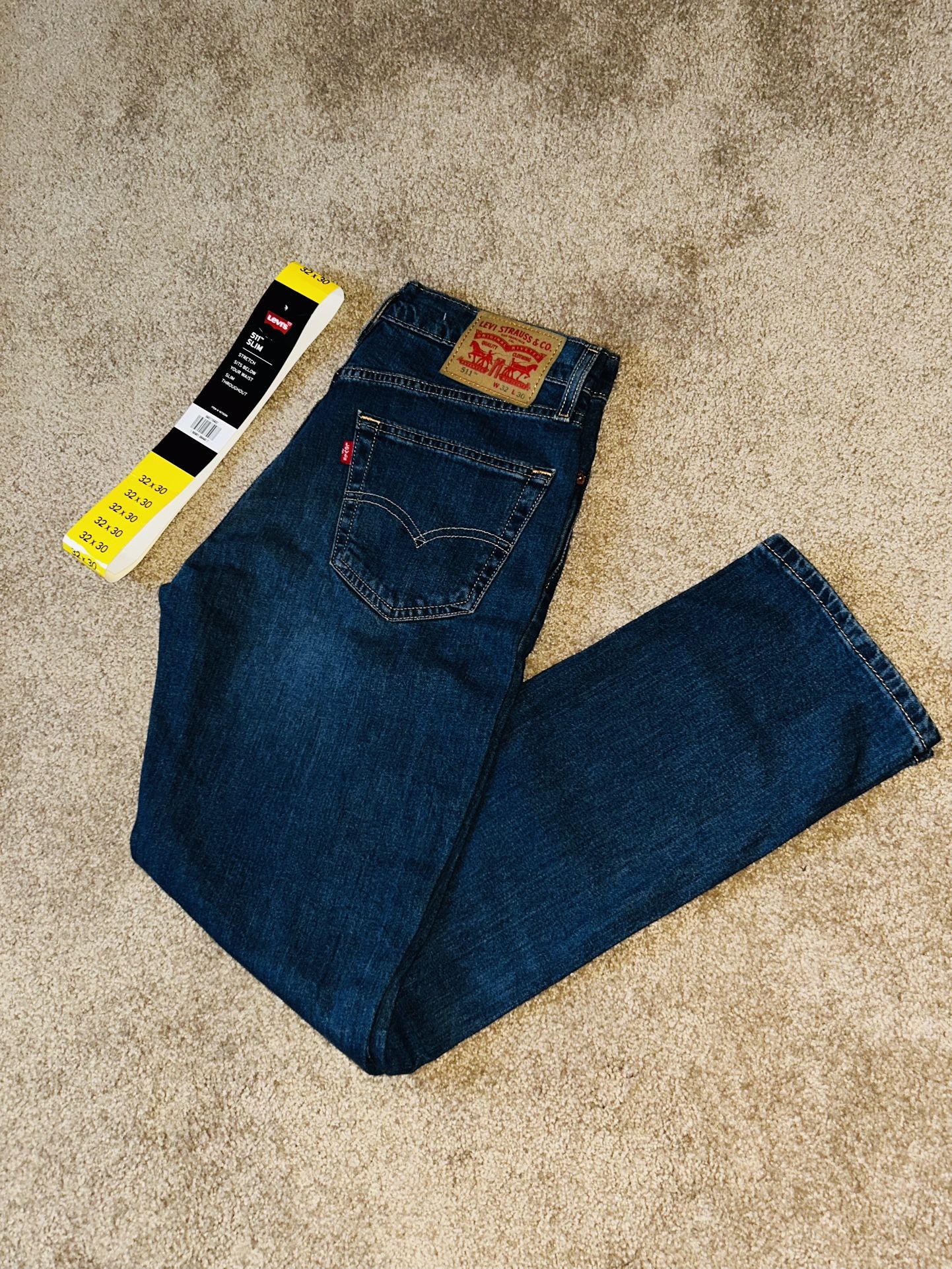 NEW…… Levi’s 511 Slim 32x30