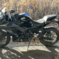 2017 Kawasaki Ninja 650 abs