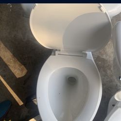 Working Toilets 