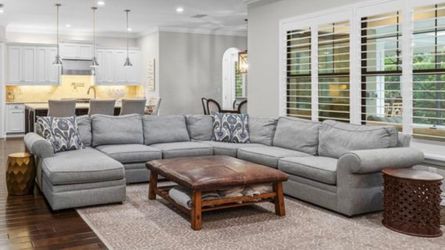 Pottery Barn Pearce Sectional