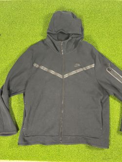 Nike Tech Full-Zip Hooded Sweatshirt with Reflective Stripe - 2XL