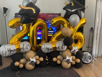 Graduation party balloon display