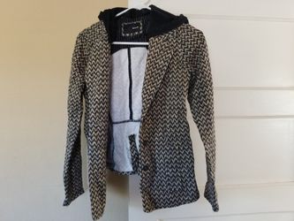 Women's Hurley coat/sweatshirt sz M
