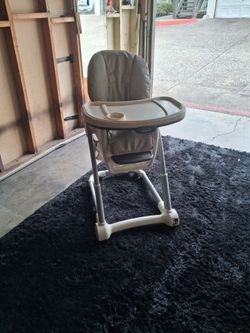 High chair/ booster seat