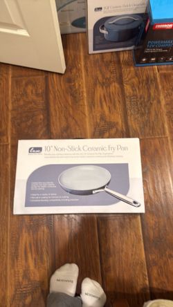 Frying pan ceramic new in box