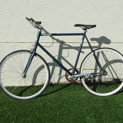 Retrospect Mantis 26-in Bicycle $70