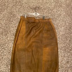 Rugged beautiful carmel brown leather skirt