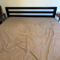 Free King Size Bed frame With Mattress 
