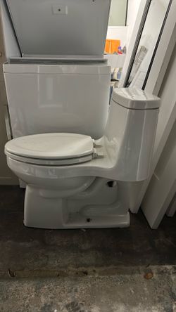 Kohler toilet free for pickup