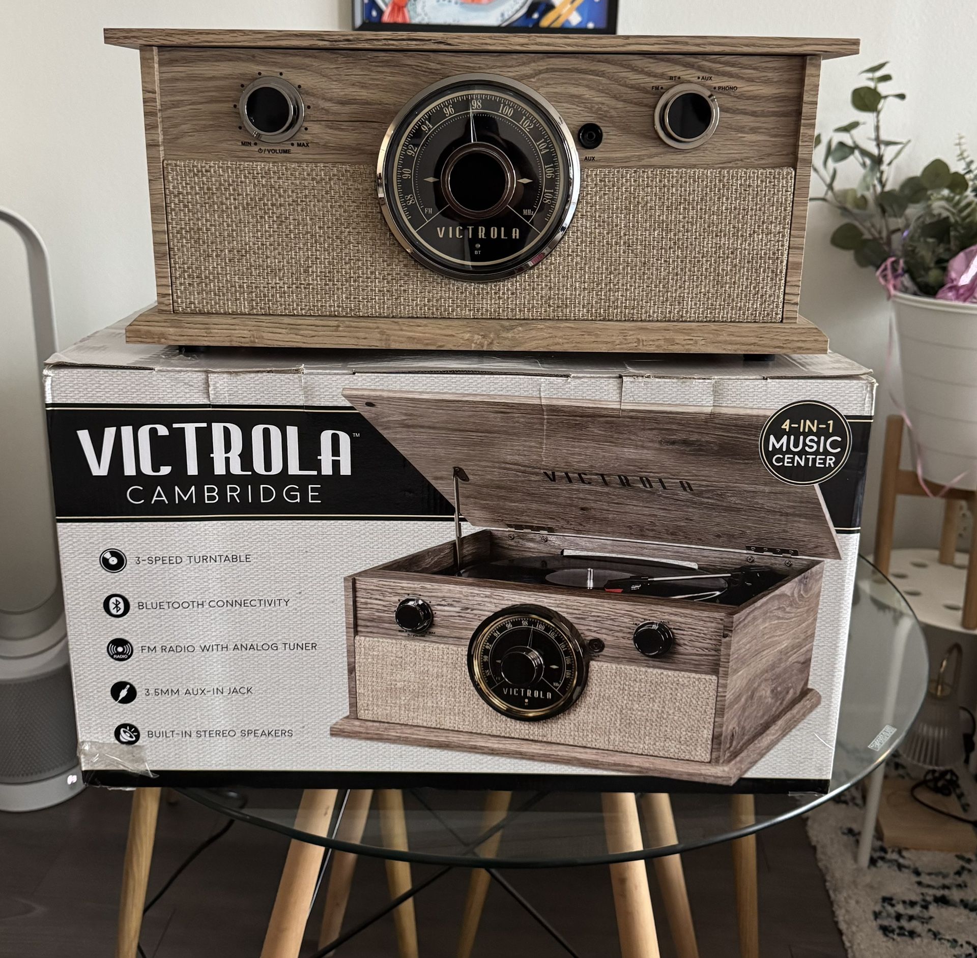 Victrola Record player 