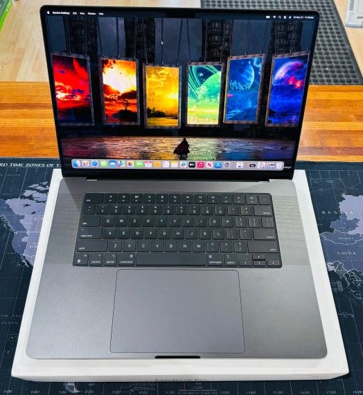 MACBOOK PRO 2024 💻 16” 24GB 512GB Apple Warranty 05/10/26 IN BOX Like New