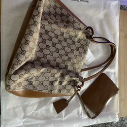 GUCCI - AUTHENTIC VINTAGE