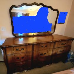 Dresser
