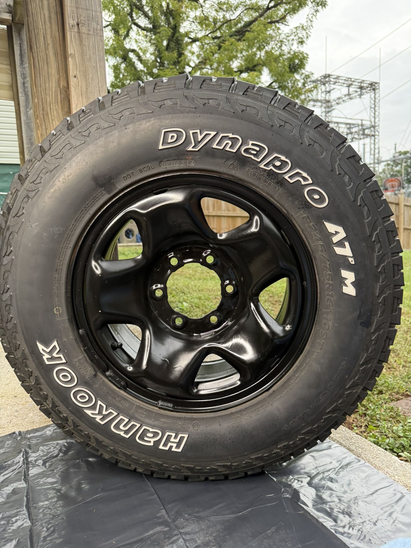 Tacoma 16” OEM Black Wheels + Dynapro Tires
