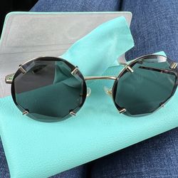 Tiffany & Co. Sunglasses OBO