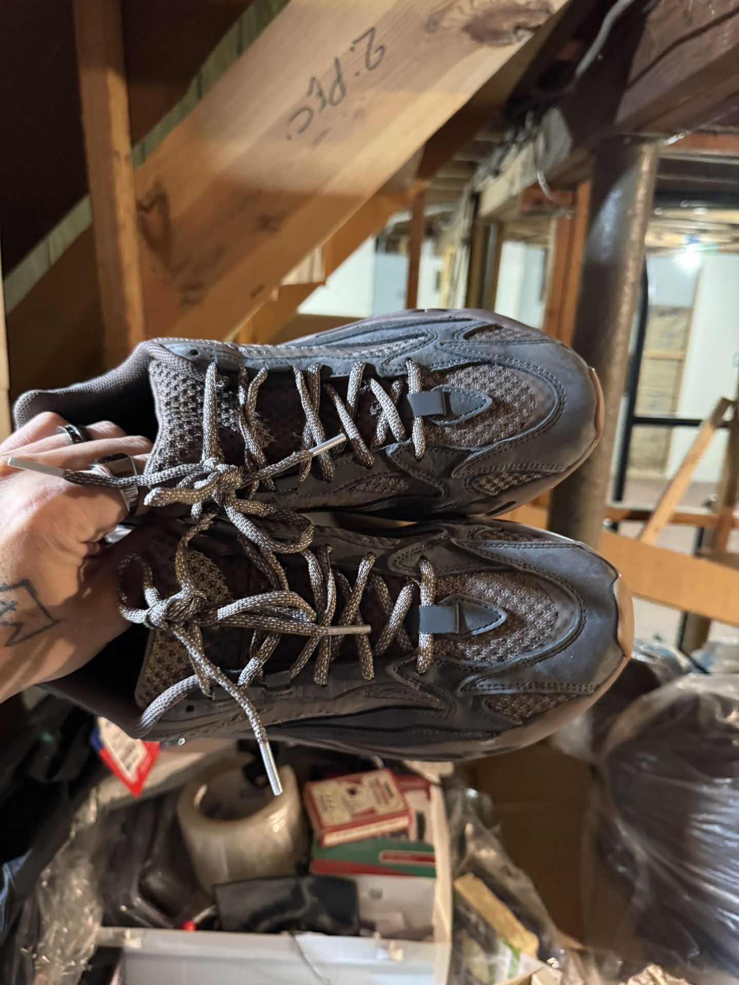 Men Yeezys size 11 Yeezy Men main image 3