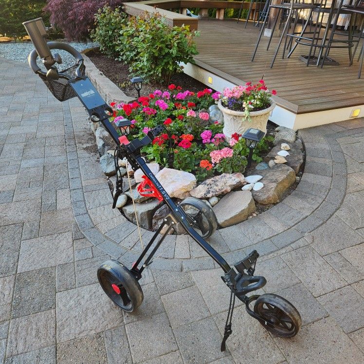 CaddyLite 11.5 V2 Golf Cart ~ Great Condition ~ Priced To Sell