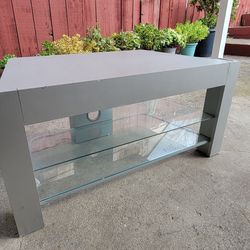 Tv Stand With Glass Shelves 