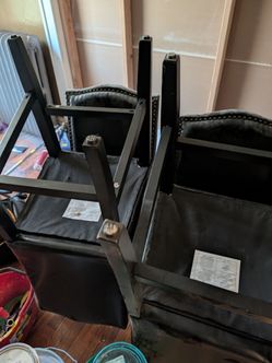 4 kitchen chairs color black