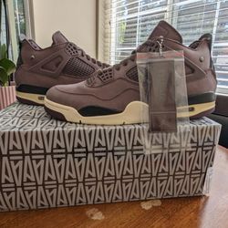 Jordan 4 Retro
A Ma Maniére Violet Ore