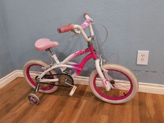 16" Dynacraft Hello Kitty girls bike with training wheels