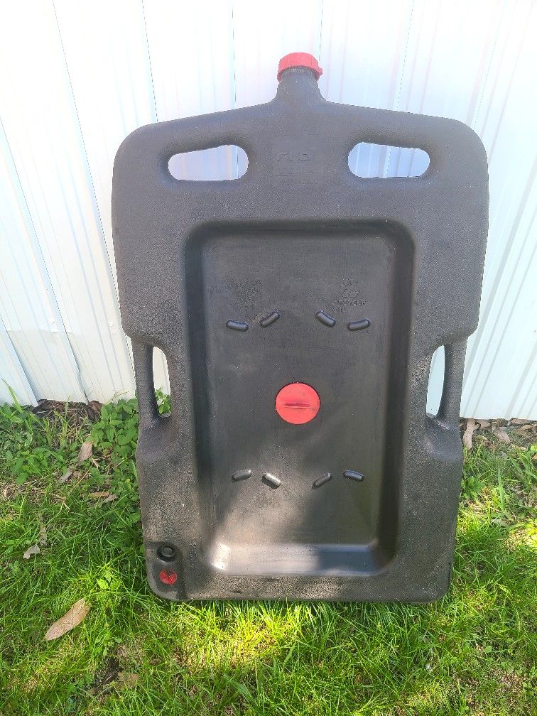 Flo Tool 15 Gallons Oil Drain Pan With Seal Cap Good Up To Semi-Truck Heavy Duty Plastic With Wheels