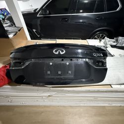 Q50 OEM trunk
