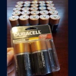 Huge LOT OF 29 New Duracell D Cell Batteries - BRAND NEW, FULLY CHARGED