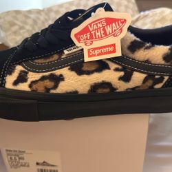VANS X SUPREME collab - Skate Old Skool Shoe
