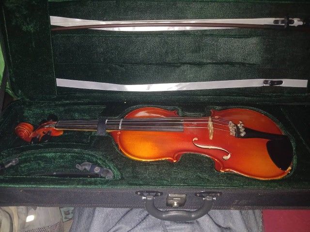 Copy of Antonius Stradivarius facibet cremona 1713 violin