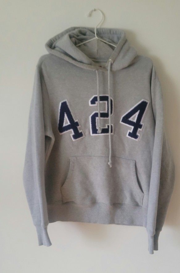 424 FAIRFAX 2017 Los Angeles Hoodie Men’s Sz Small Gray Hooded Sweatshirt