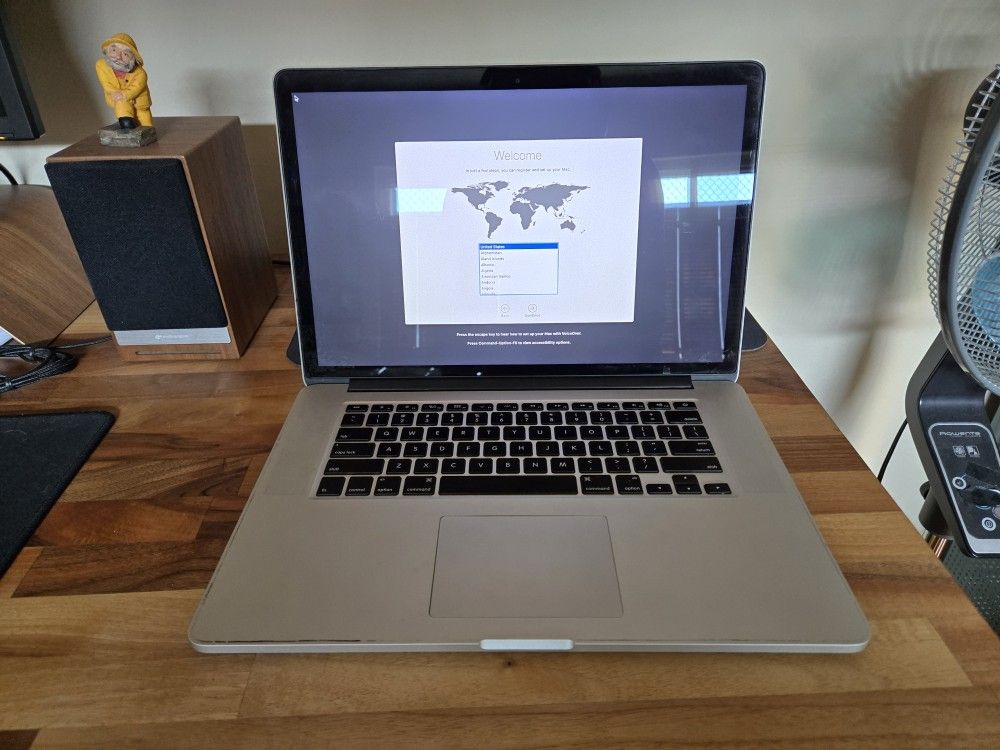 Apple MacBook Pro Retina 15-inch, Mid 2012 i7 256GB SSD