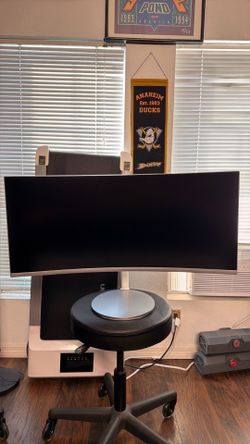 Samsung 34” Ultra Wide LED Curved Monitor