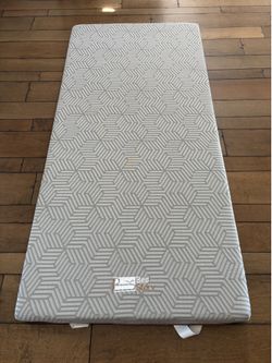 Twin XL Firm Mattress topper
