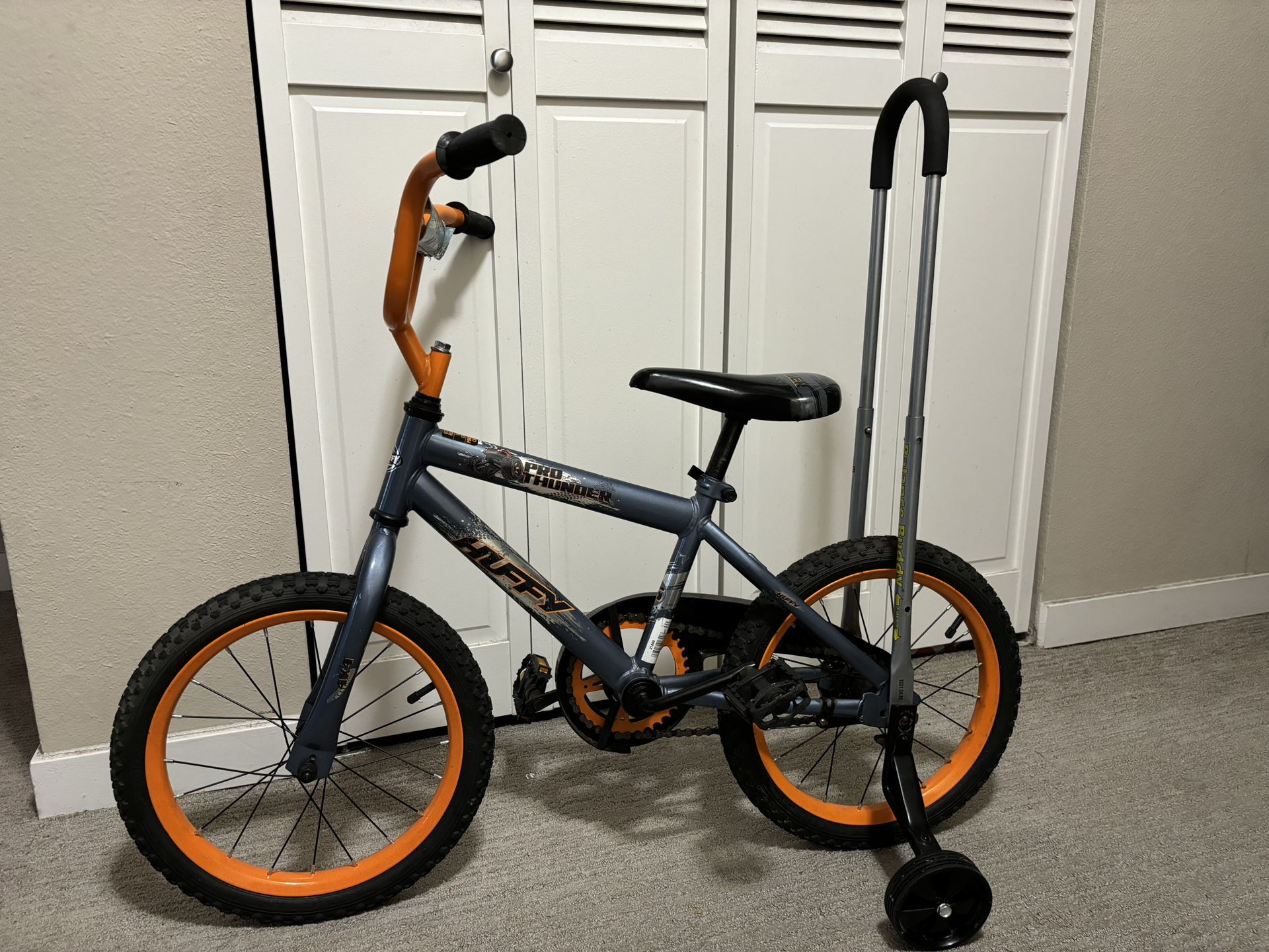Kids Cycle Huffy Pro Thunder 16 In. And Bicycle Pump