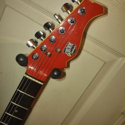 HSS Strat Guitar EXC Pro Setup & Strung Up 4 a Startup?