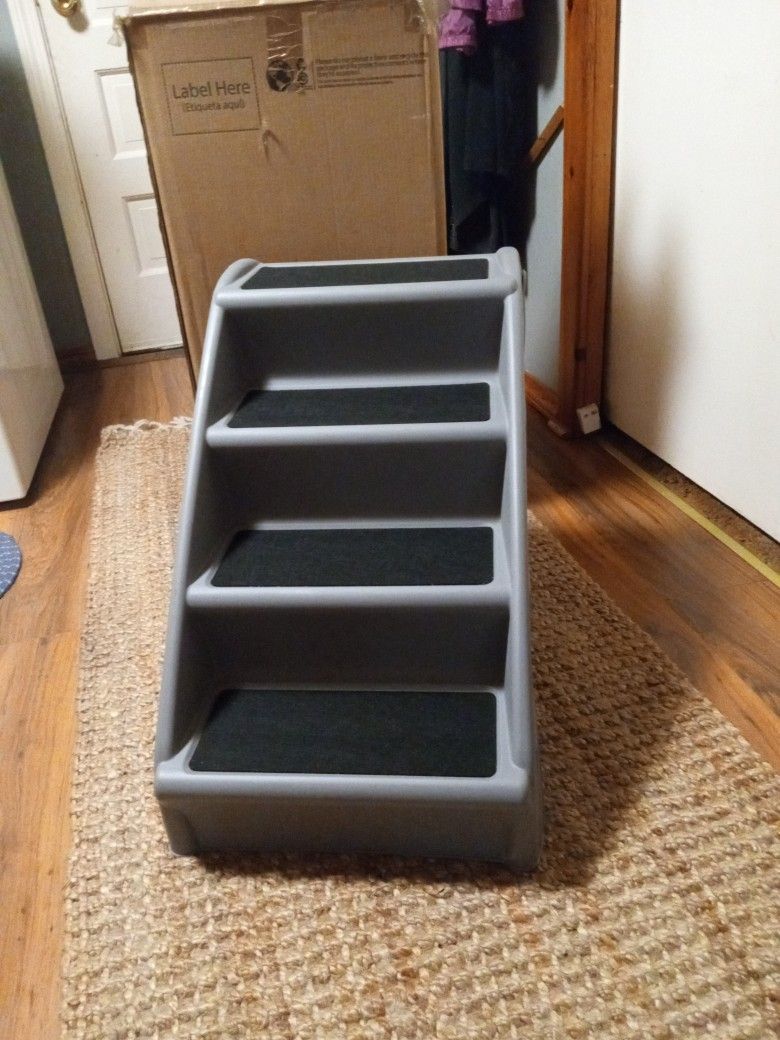 Pet Steps