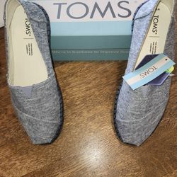 Brand New in Box TOM's Ortholite Foam Cushioned Shoes W 8.5