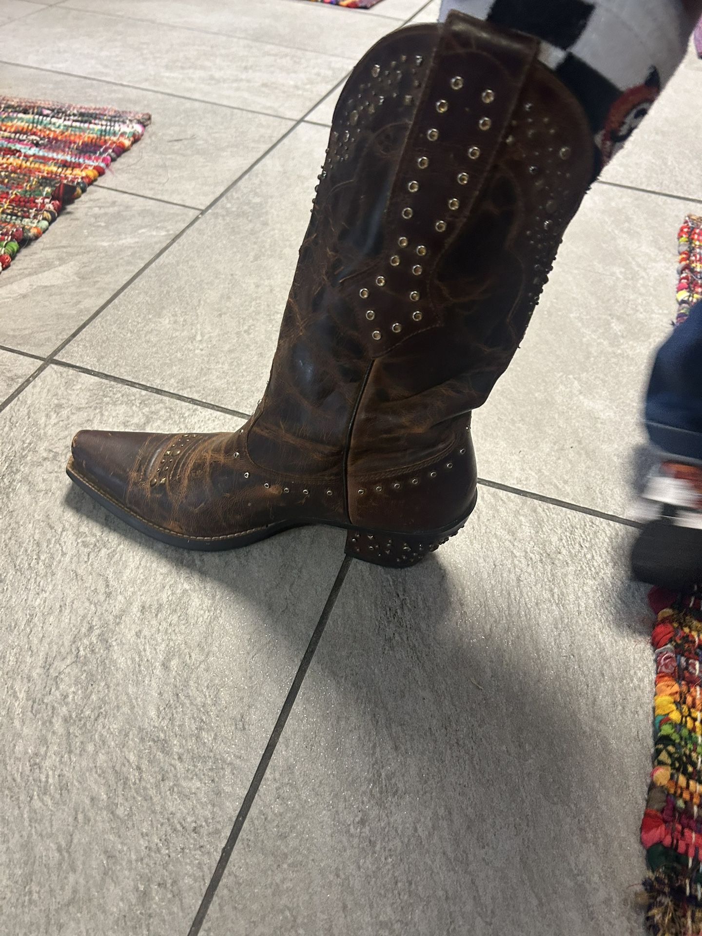 Ariat Rhinestone Boots Size 7&1/2